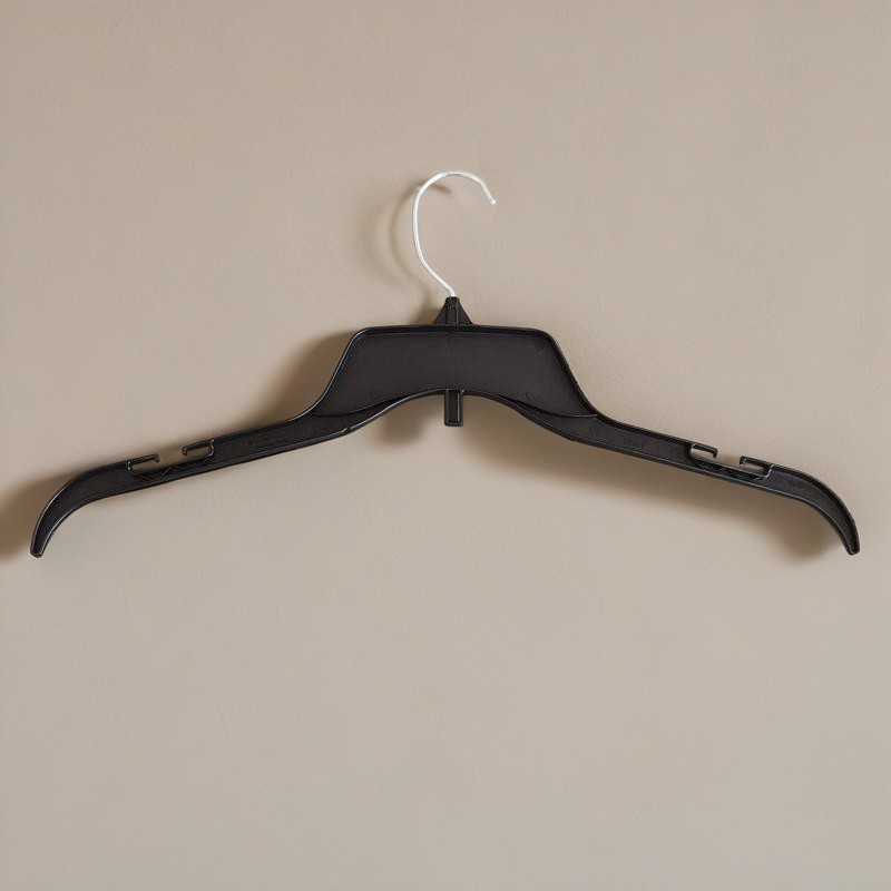 plastic hanger manufacturer, custom plastic hangers, wholesale plastic hangers, bulk plastic hangers, plastic garment hangers