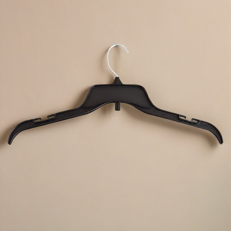 plastic hanger manufacturer, custom plastic hangers, wholesale plastic hangers, bulk plastic hangers, plastic garment hangers