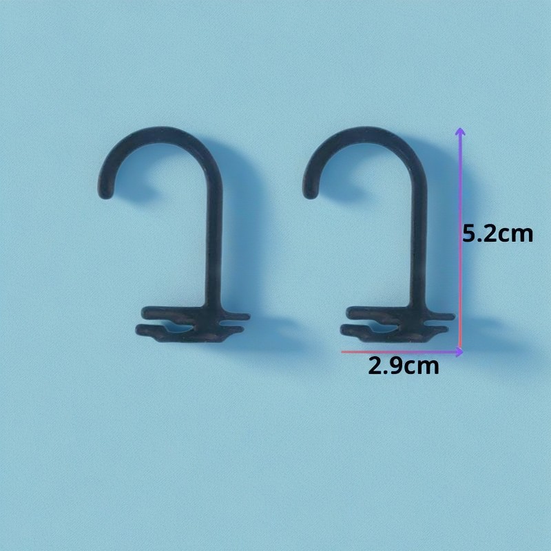 这款KR-154型号塑料挂钩，尺寸是2.9cm*5.2cm，可以和袜子，绒线帽等产品进行包装，可以很好的把产品展示在商店里