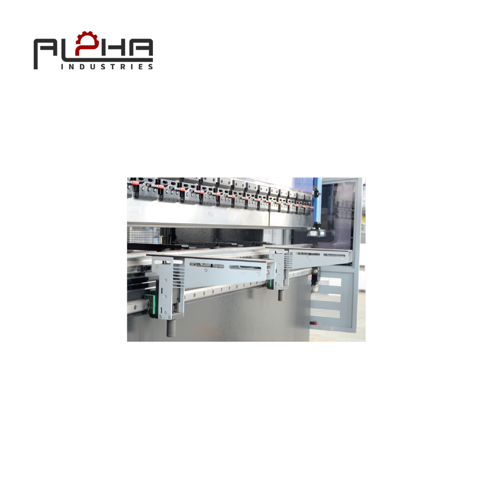 Hydraulic Synchronization Press Brake | Alpha Precision Bending