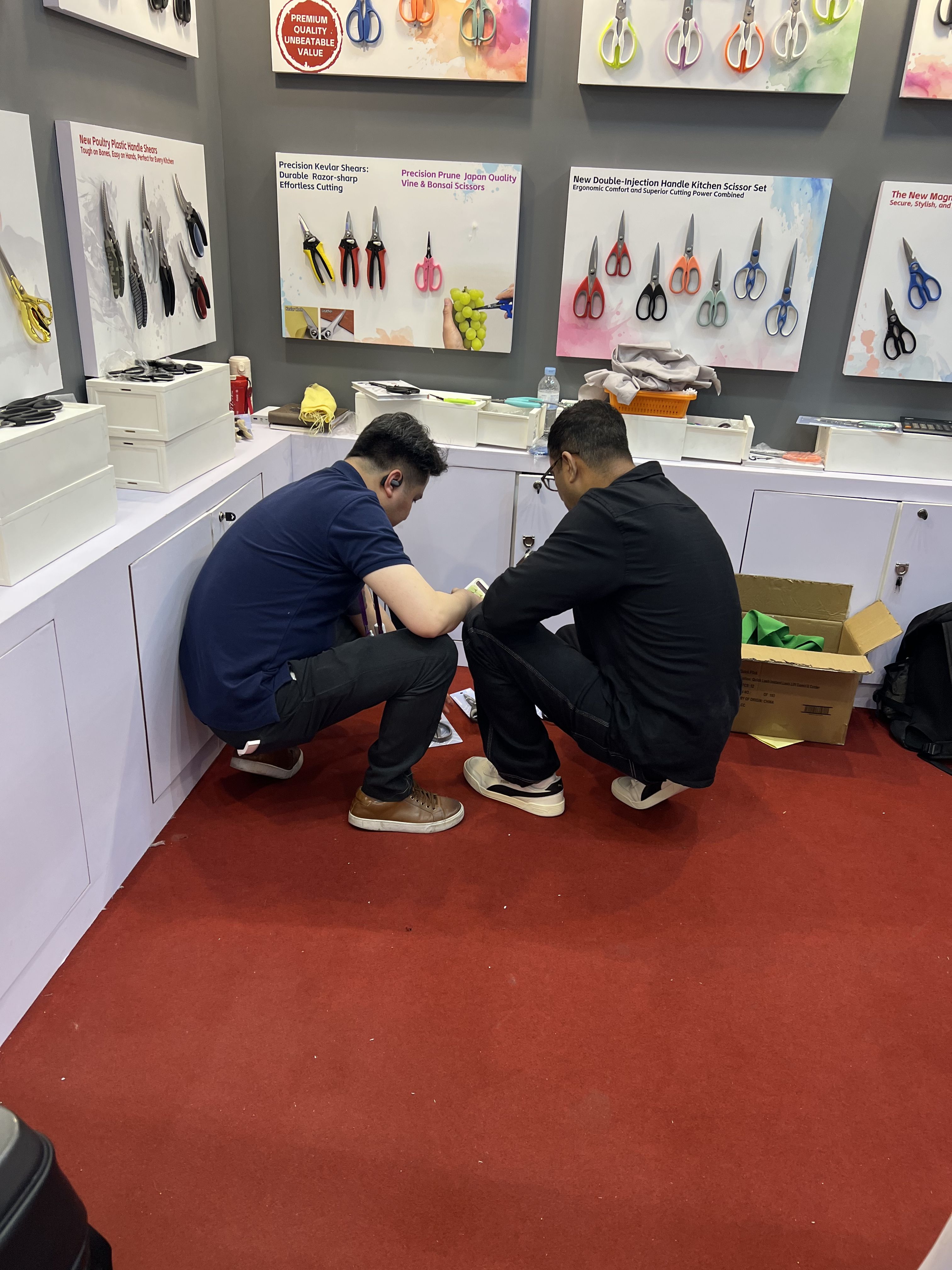 اكتشف أدوات المطبخ العادلة في Guangzhou: ابتكار مقص أعلى