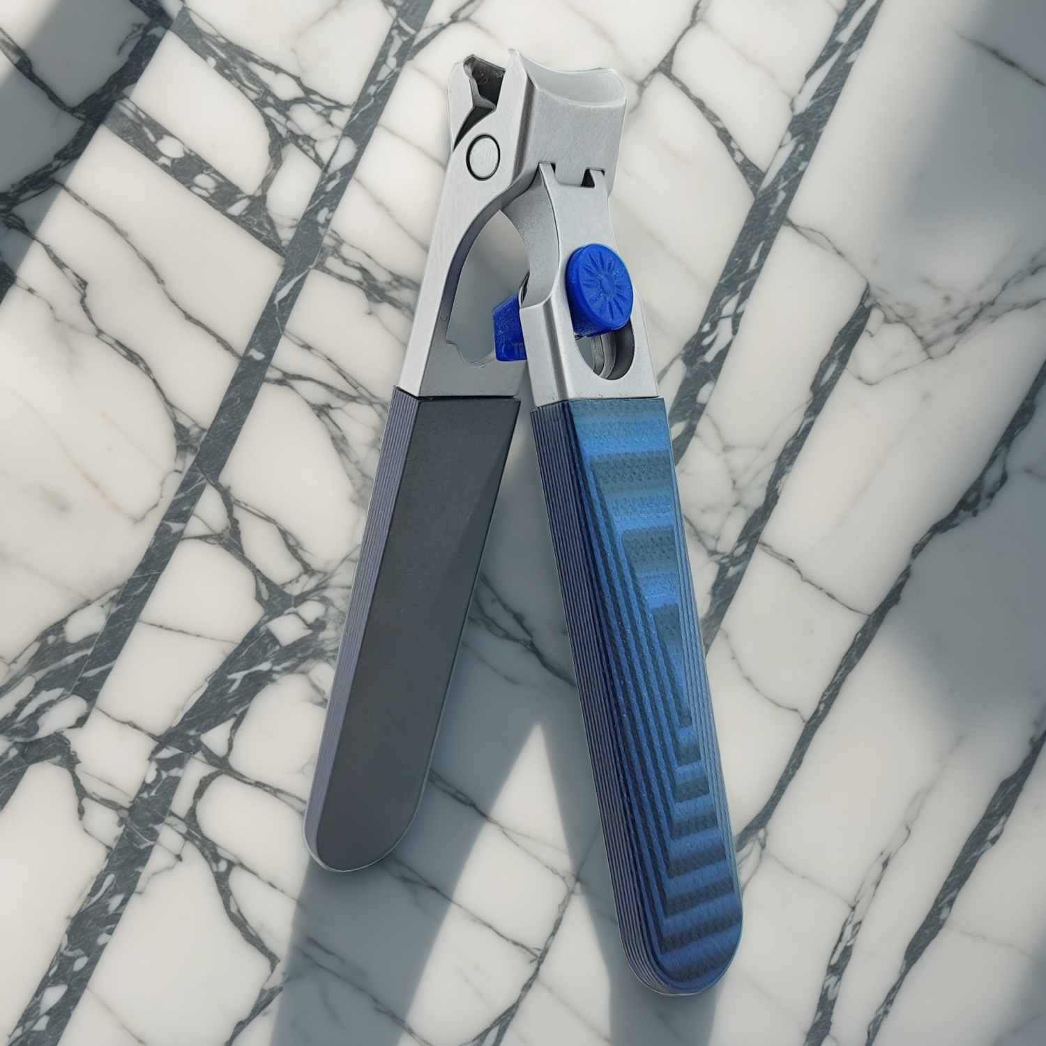 ergonomic nail clipper, travel nail clipper, nail clippers for thick nails