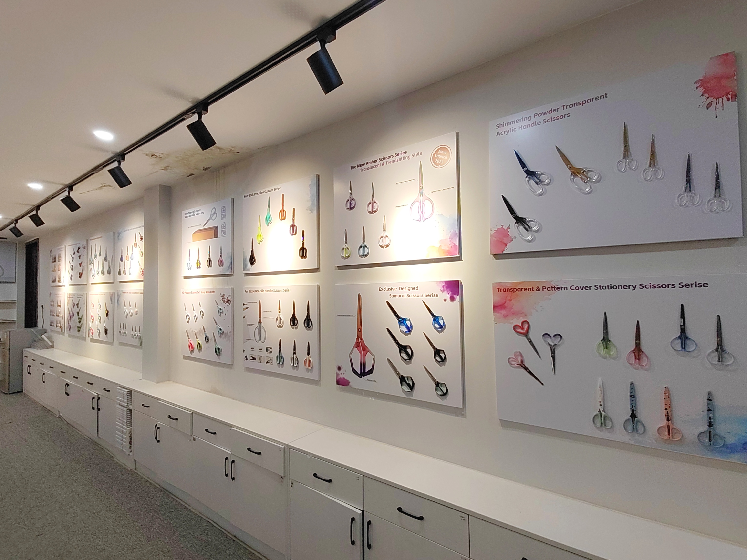 Scissors Showroom: Erforschen Sie eine hochwertige Scherensammlung