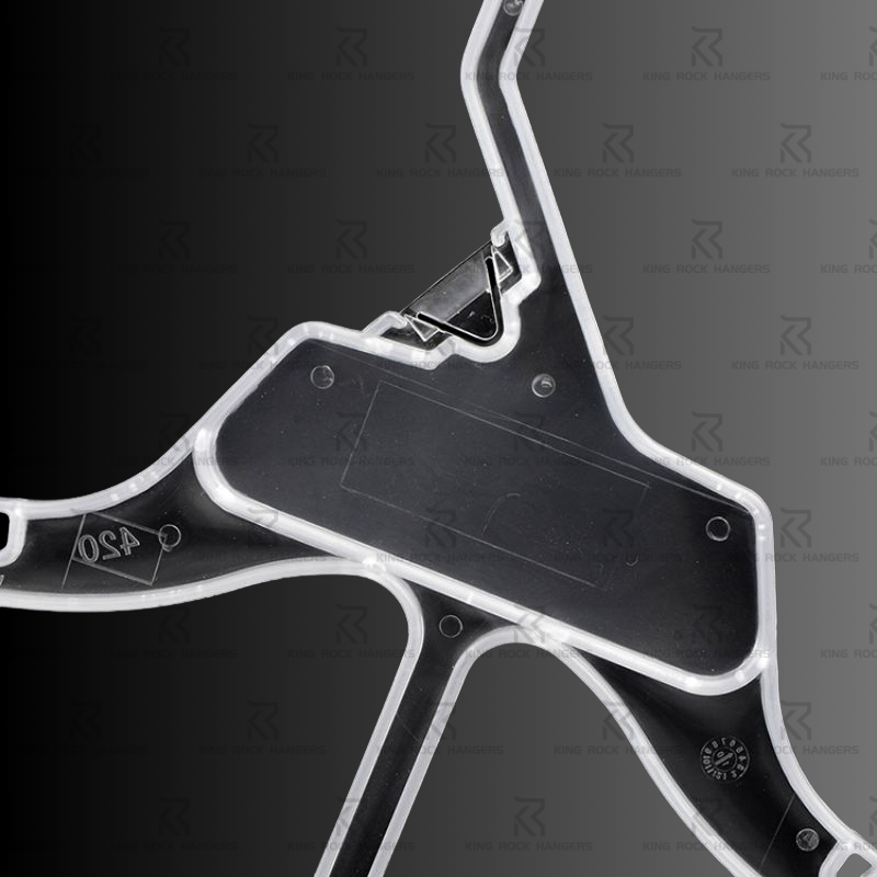 clothes hanger with clips