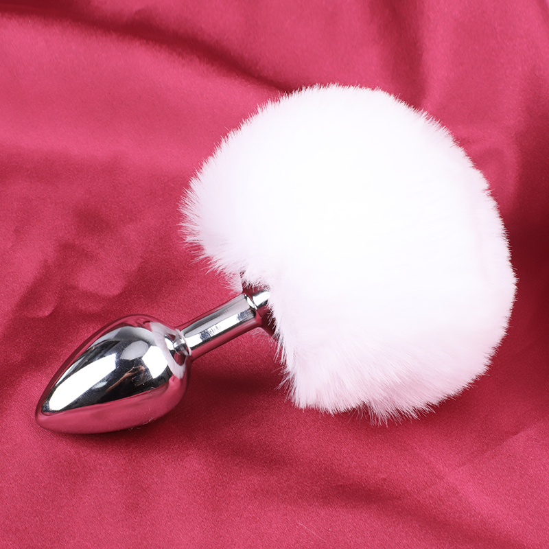 Diose beginner-friendly silicone buttplugs in small and medium sizes