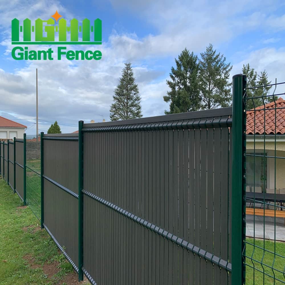 How to Choose the Right Fence for Residential and Industrial Use