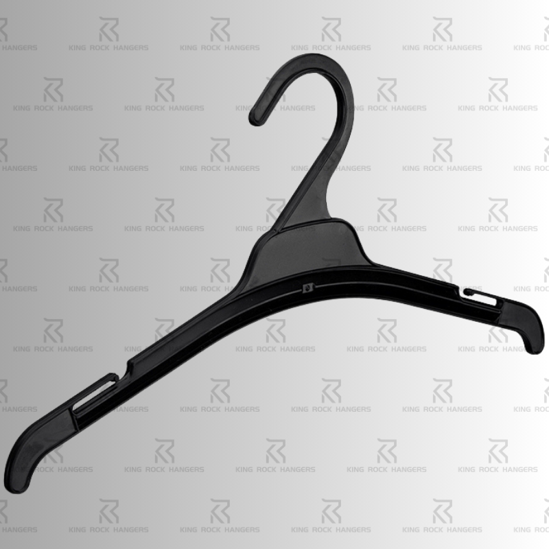 plastic hangers for kids