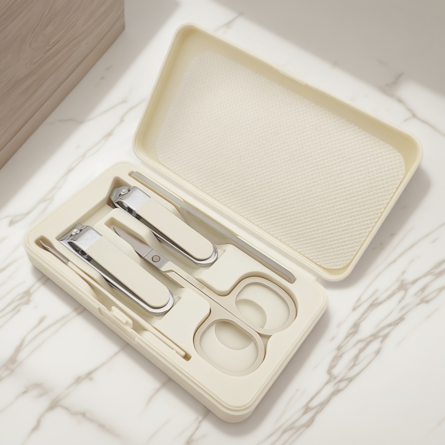 Vente en gros d&#39;outils de manucure végétaliens : Solutions beauté éthiques