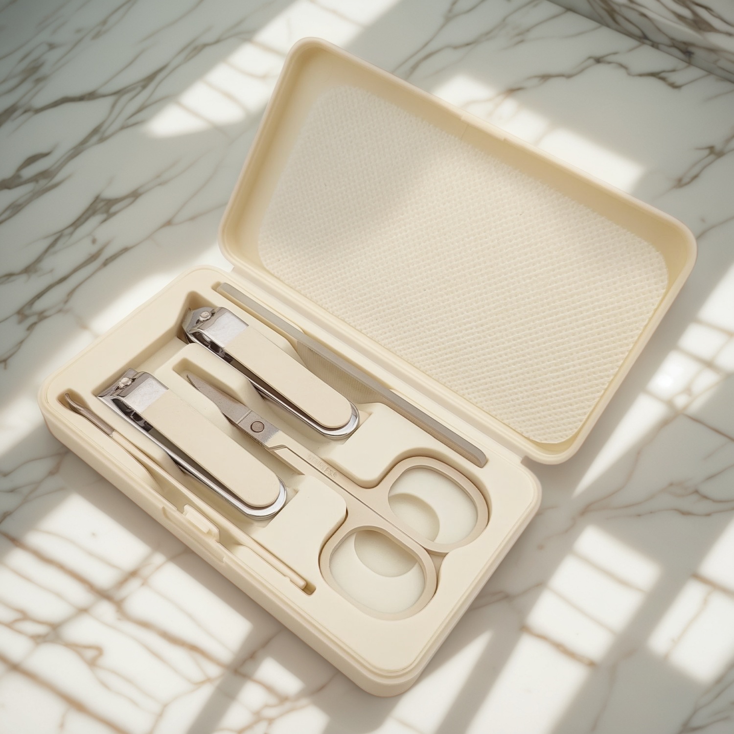 Outils de manucure végétaliens en gros, fabricant d'outils de beauté personnalisés, outils de toilettage de haute qualité en gros, outils de manucure de qualité salon