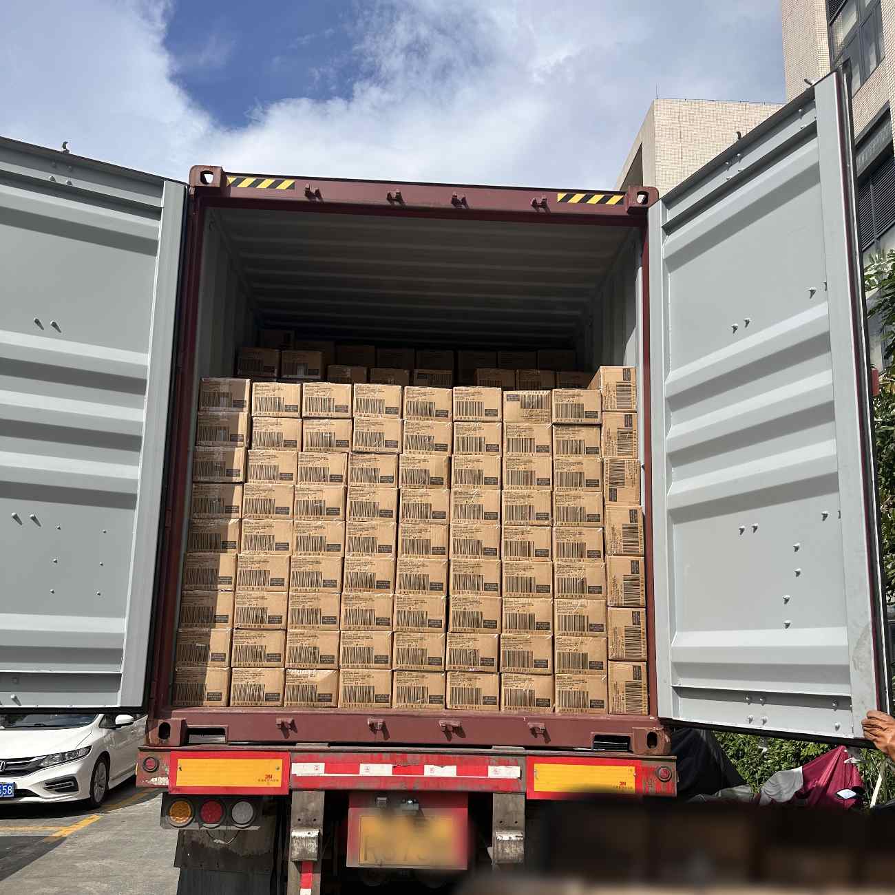 The Daily Record of Scissors Container Stuffing