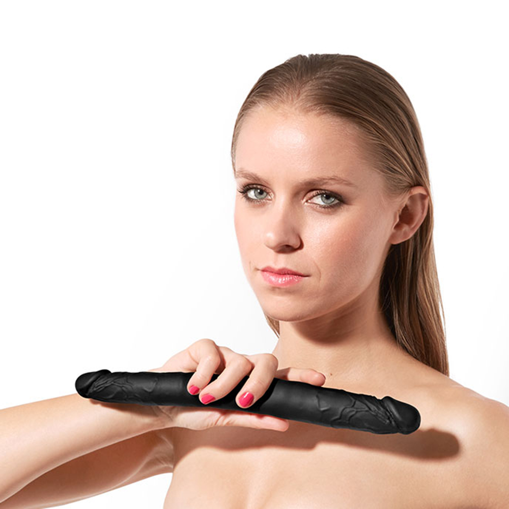 How to Insert a Dildo