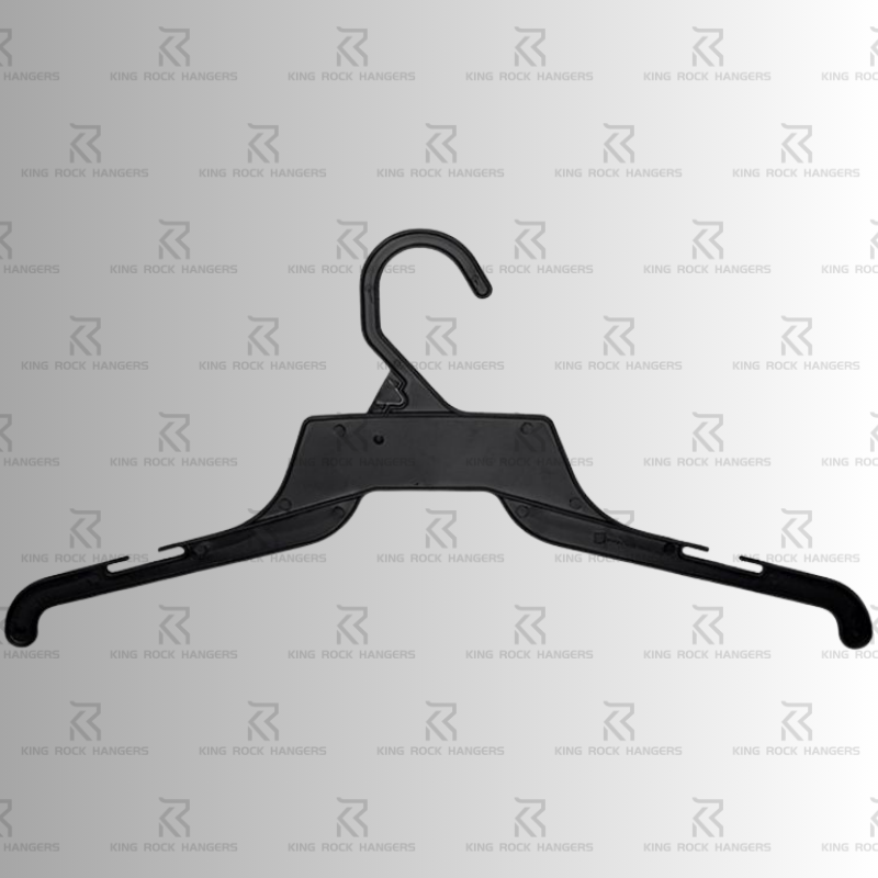 black plastic hangers for clothing