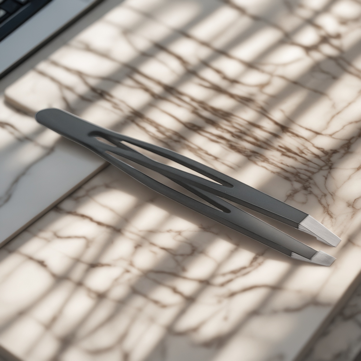 Trouver le meilleur fournisseur de pinces à épiler : un guide pour les détaillants