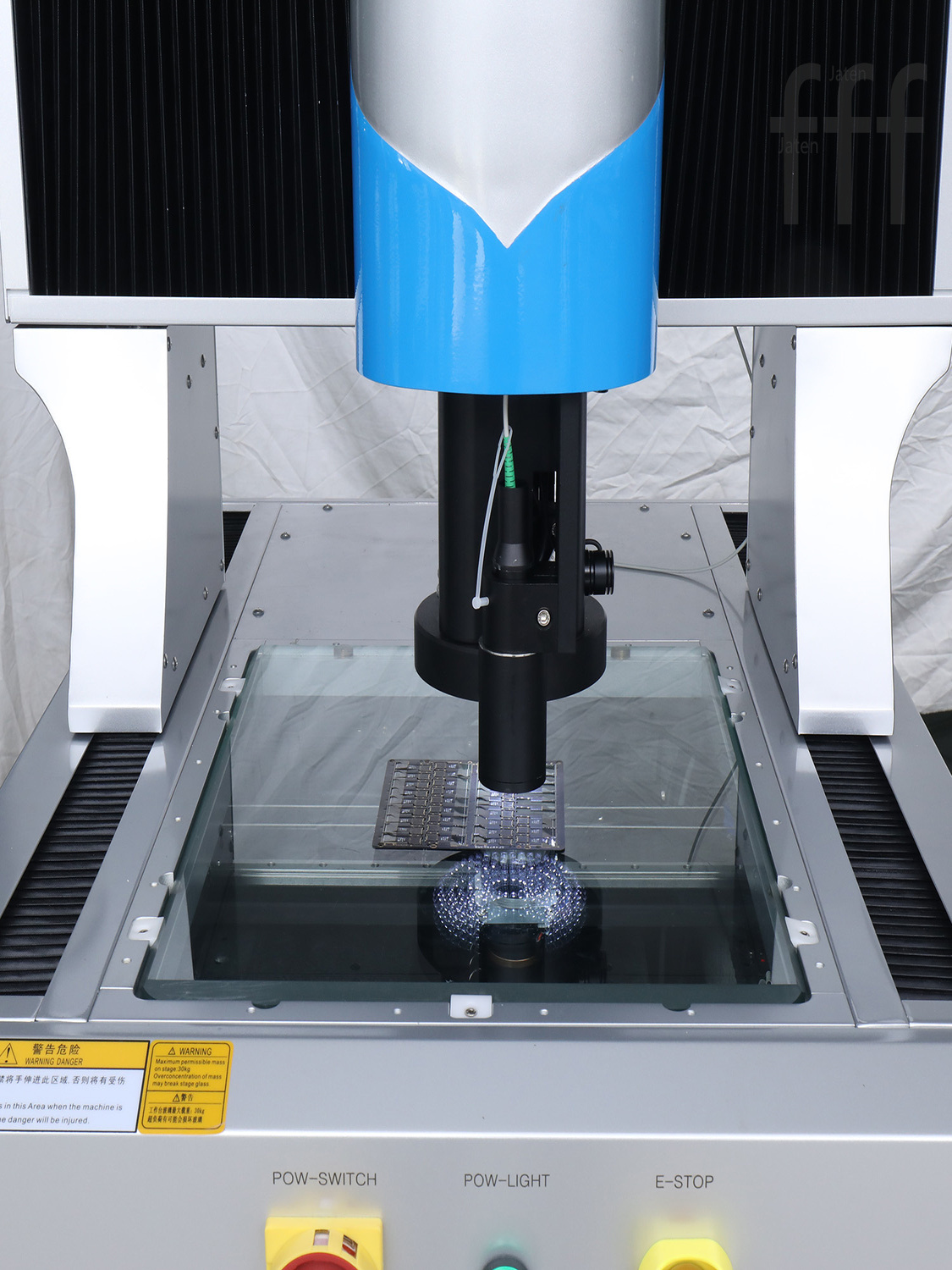 How Illumination Methods Affect Edge Detection Accuracy in Video Measuring Machines