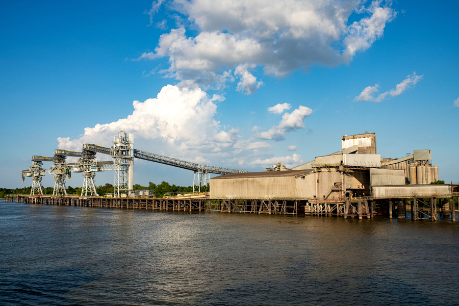 Port Conveyor