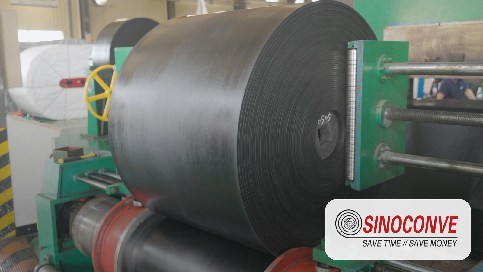 Heat resistant conveyor belt roll for high temperature service