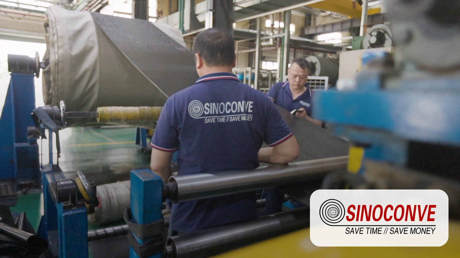 Conveyor belt production line where splice and ply checks are made before dispatch