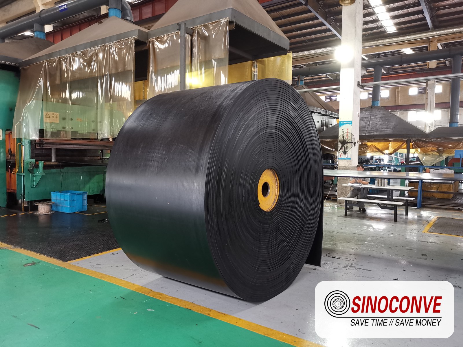 heavy duty rubber conveyor belt roll for port handling systems
